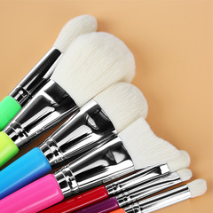 Set of 7 Rainbow Makeup Brushes, Full Set of Artificial Wool Chalk Brushes, Beauty Makeup Tools Eyeshadow Brushes, Bulk Pack