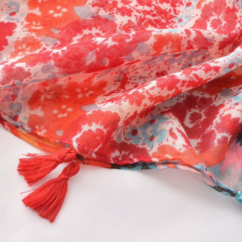 Nueva bufanda larga bohemia de color brillante geométrico floral de algodón y lino bufanda de primavera y verano borla de viajes chal protector solar