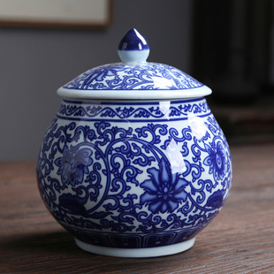 From everyone Dehua ceramic sealed Green Tea Tea pot creative blue and white porcelain private tea storage tea pot wholesale ceramic