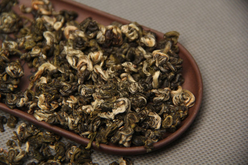Wholesale Yunnan Green Tea Yunnan Green Tea 2024 Spring Tea One Bud Two Leaves Biluochun Tea