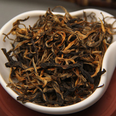 Wholesale Yunnan Tea, Old Tree Black Tea with one bud and one leaf, Fengqing Big Tree Yunnan Black Tea, Qu Tiáo Tea Leaves
