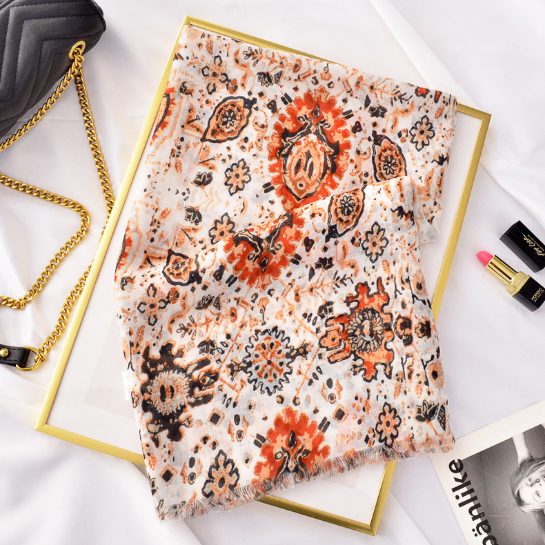 Nueva primavera y verano viajes largo protector solar chal bufanda de seda exótica retro estilo étnico naranja Rosa Totem algodón y lino bufanda para mujeres