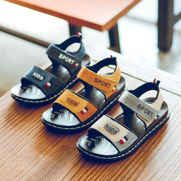 Fashionable sandals for boys with velcro