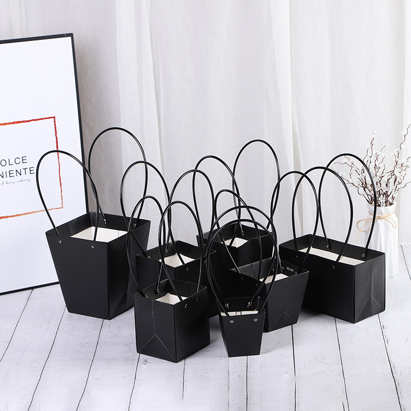 Bolsas de papel, bolsa de embalaje de flores, papel kraft espesado, bolsa de embalaje de arreglo floral, bolsa de regalo de papel de búfalo resistente al agua cuadrada