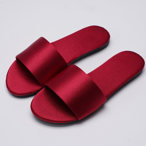 Wedding Slippers Summer Women's Festive Red Couple's Silk Dowry Non-Slip Slippers Home Internet Celebrity Large Size Men