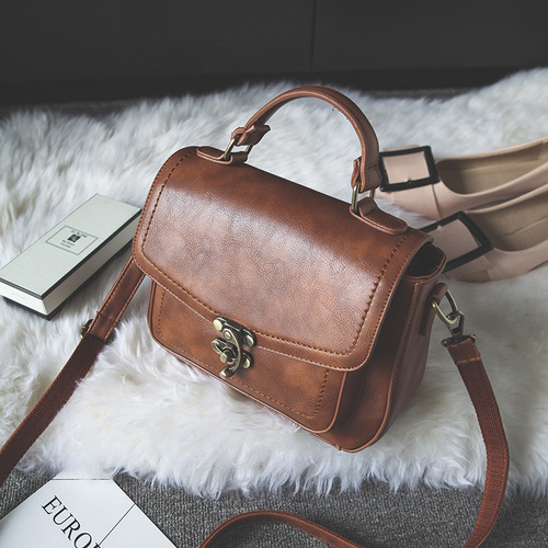  new small square bag retro style handbag PU leather retro lock buckle popular cross-border women's bag simple small bag
