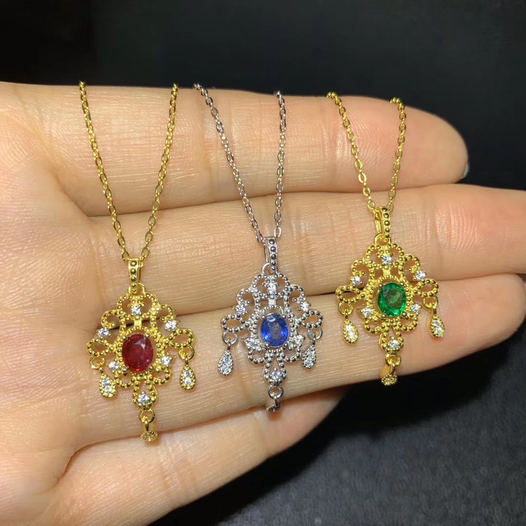 organic sapphire fashionable design pendant