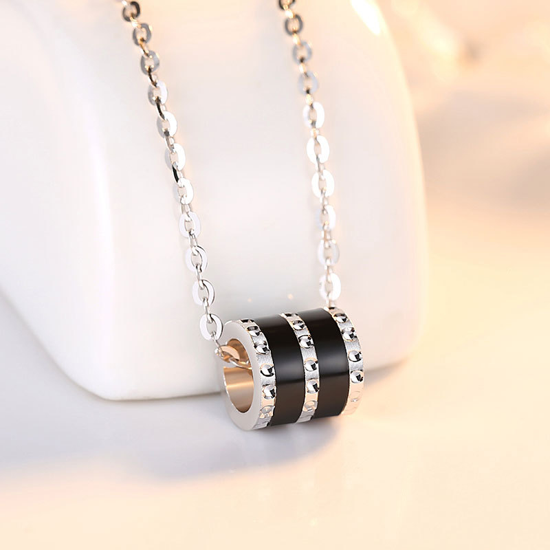 S925 plata tiktok Venta caliente pequeño collar de la cintura cadena clavícula femenina perlas colores colgante Internet Celebrity nuevo regalo cumpleaños