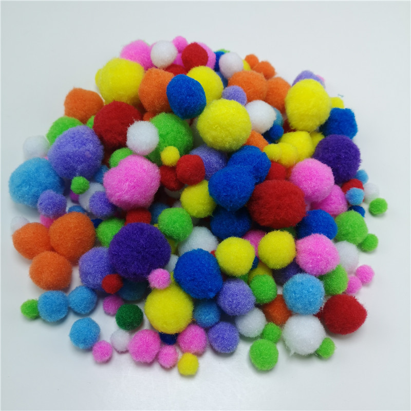 En stock colorido raíz peluda de los niños DIY Twisted stick tira felpa kindergarten hecho a mano peluche ramillete juguete