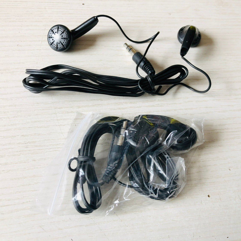 Factory Wholesale Old-Style Flat Earbud 2.5m Wired Earphone Gift Export Flat-Head Black Earphones Opp Factory Wholesale Old-Style Flat Earbud 2.5m Wired Earphone Gift Export Flat-Head Black Earphones Opp