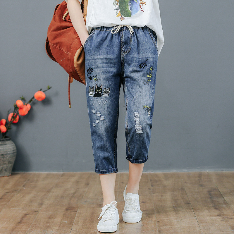Loose Large Size Jeans Women's Capri Pants Cartoon Cat Embroidered Harem Pants Ripped Staggered Waist Girl's Summer Pants
