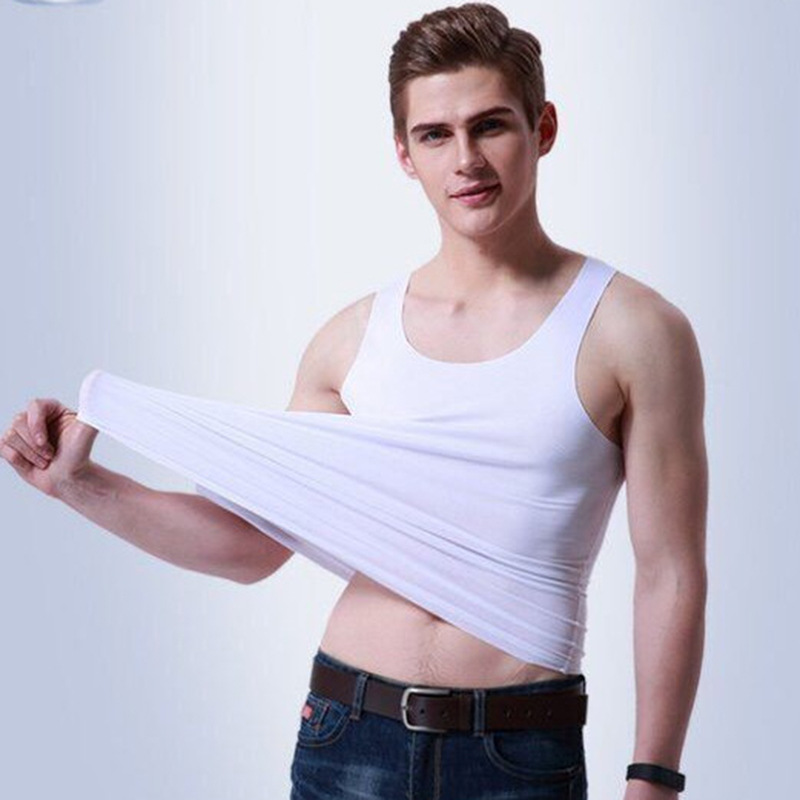 Silk solid light and thin T-shirt with a round collar
