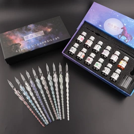 玻璃工艺品;琉璃工艺品;饰品配件