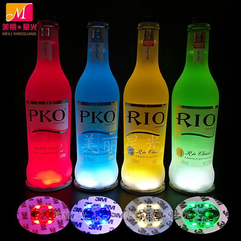 Etiqueta engomada de taza luminosa led al por mayor Etiqueta engomada de taza flash de cerveza y bebida Ropa de ambiente de bar Etiqueta engomada de botella luminosa Logotipo imprimible