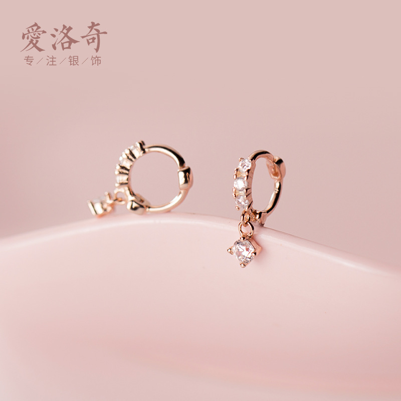 Eloch s925 plata coreana simple y compacta micro perilla de diamante para mujeres dulces pequeños lóbulos de orejas temperamento aretes G0733