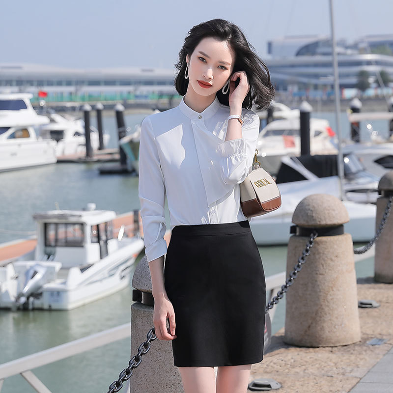 Белая рубашка 982