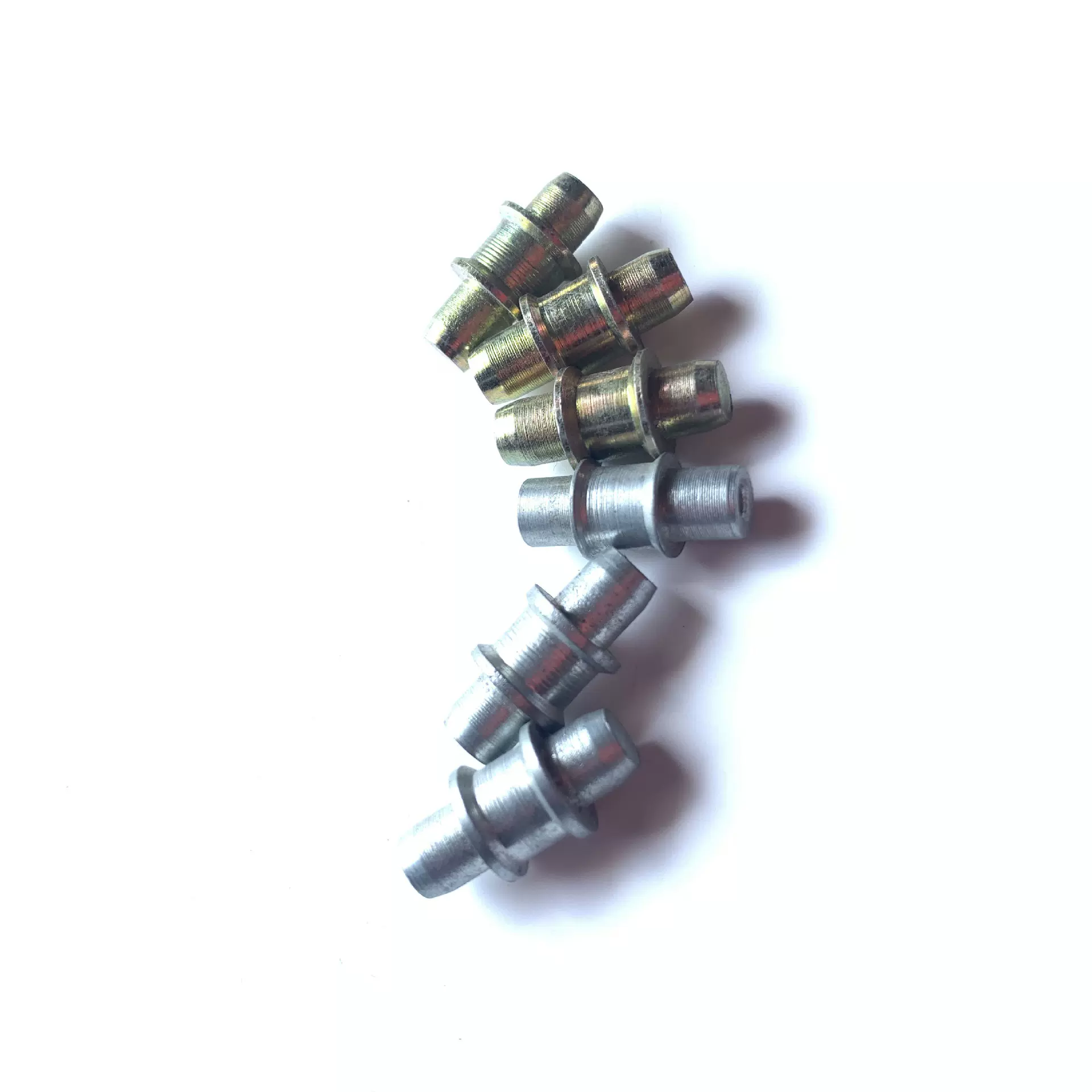 源头大促多款型号汽车配件支承销  生产各类离合器铆钉 凹槽