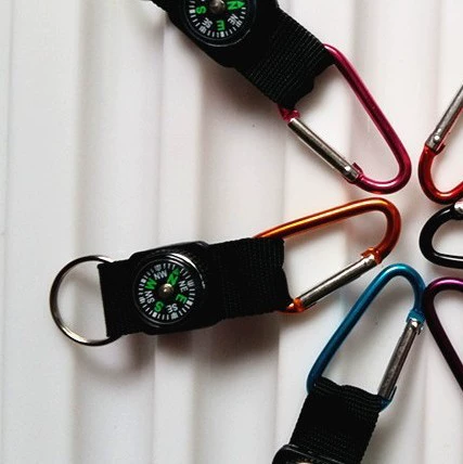 knitted travel flashlight with accessories