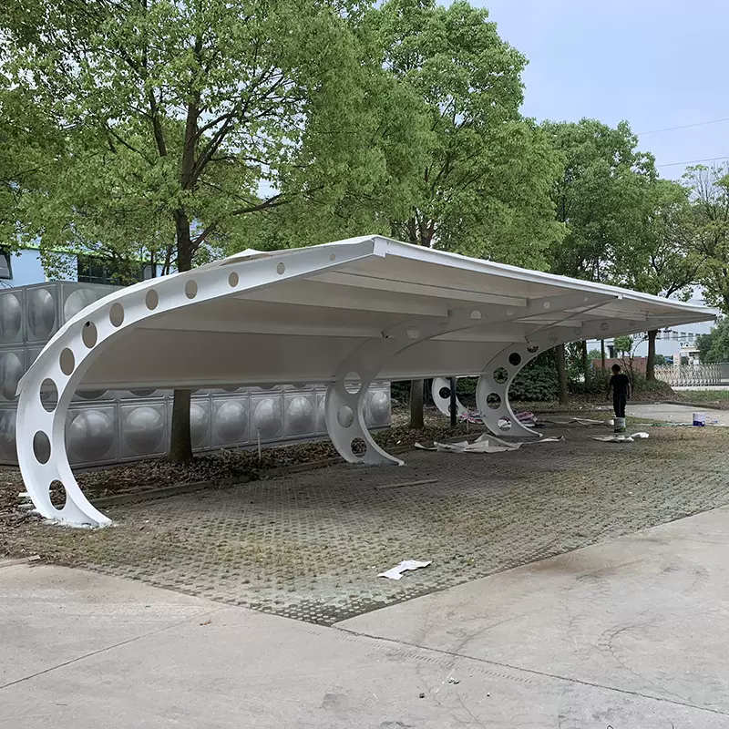 膜结构汽车遮阳棚小区工厂单排膜结构电动自行车充电遮阳景观棚