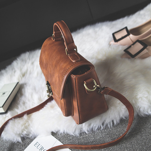  new small square bag retro style handbag PU leather retro lock buckle popular cross-border women's bag simple small bag
