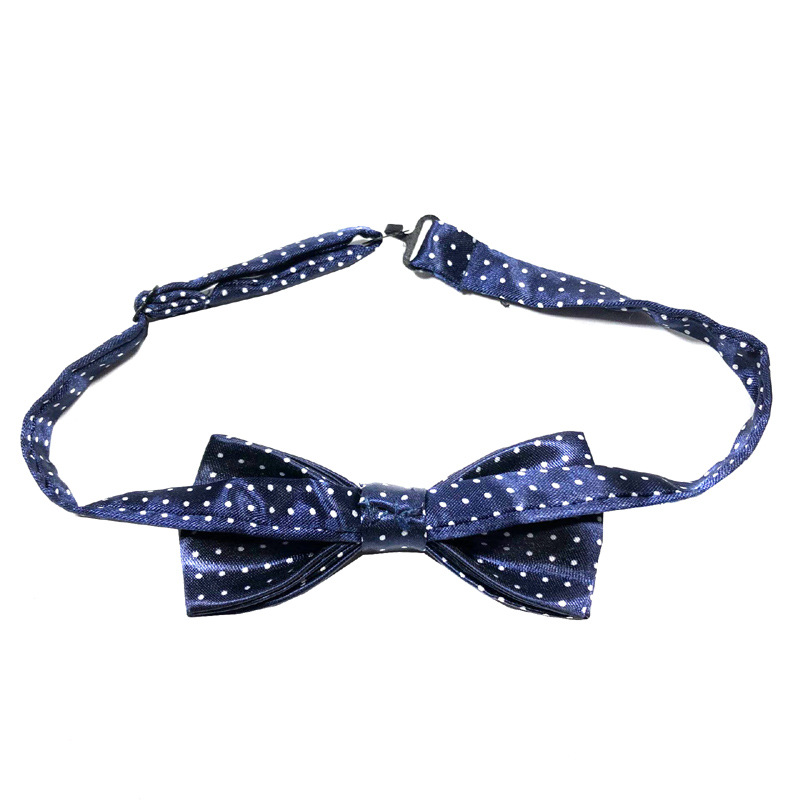 Children's bow tie with bow