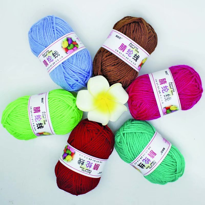 Fábrica al por mayor de comercio exterior de hilo acrílico DIY zapatillas tejidas a mano lana acrílico ganchillo zapato hilo cojín muñeca hilo