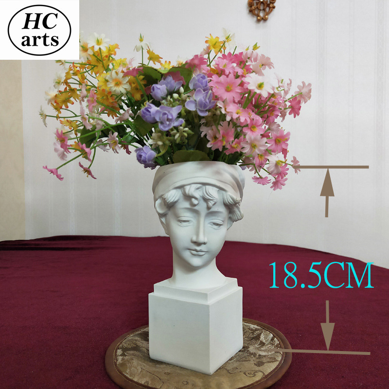 18cm high resin imitation plaster British pretty girl head portrait vase character statue small flower arrangement flower pot makeup Pen Holder