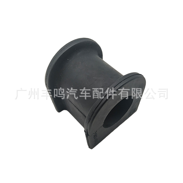 Suministrado directamente del fabricante, el 48815-0K070 es adecuado para los bujes de barra estabilizadora de caucho de tipo abierto de la serie Toyota 48815-0k090.