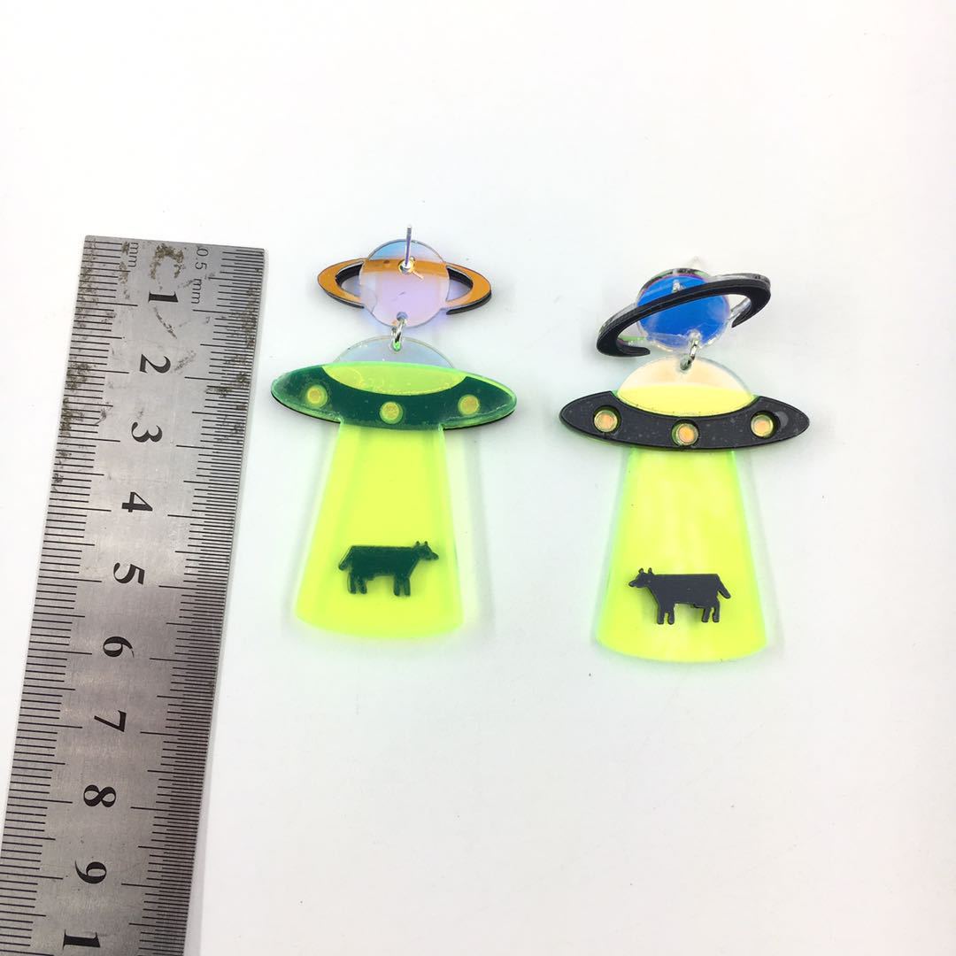 Europa y América exagerada insecto brillo UFO ET nave espacial alienígena pendientes de acrílico