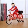 Zhu Bajie rides a bicycle