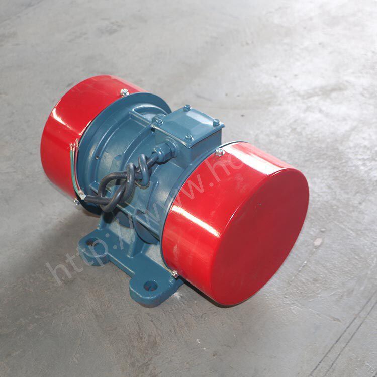 供应宏达YZD-8-6 YZS-8-6 0.55KW 6级三相振动电机振动筛上使用