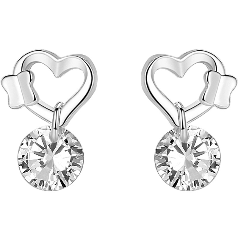 Pendientes de plata esterlina 925 Stud pendientes de mujer pequeño diseño elegante amor en forma de corazón 2020 nuevo estilo viento frío Red