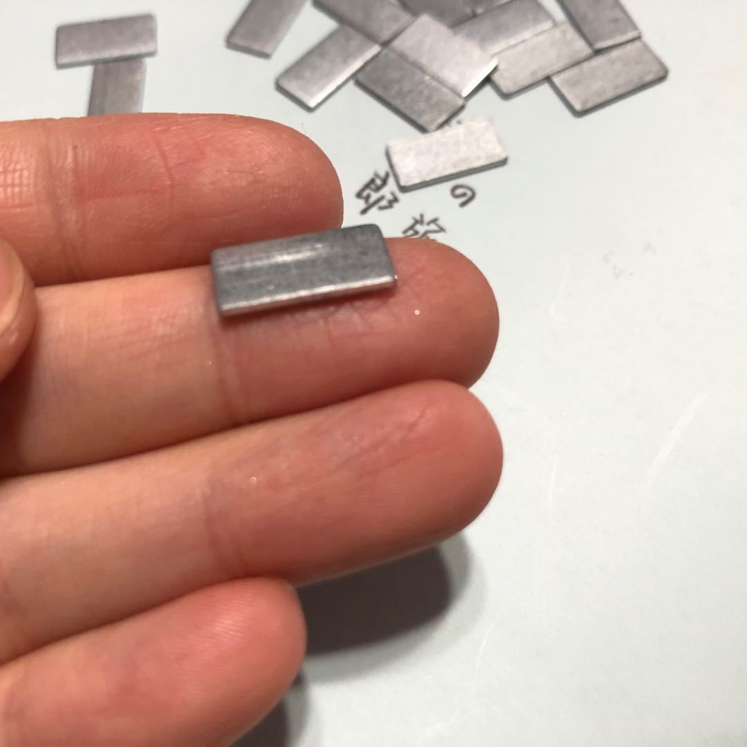 厂家直销现货长方形镀锌板铁片 14X7X1毫米包装盒配件小铁皮