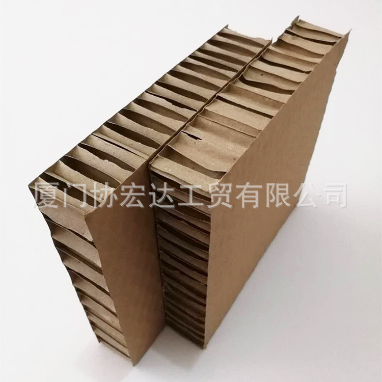 厂家供应异型蜂窝纸板高强度特硬家具包装缓冲物流运输定 制