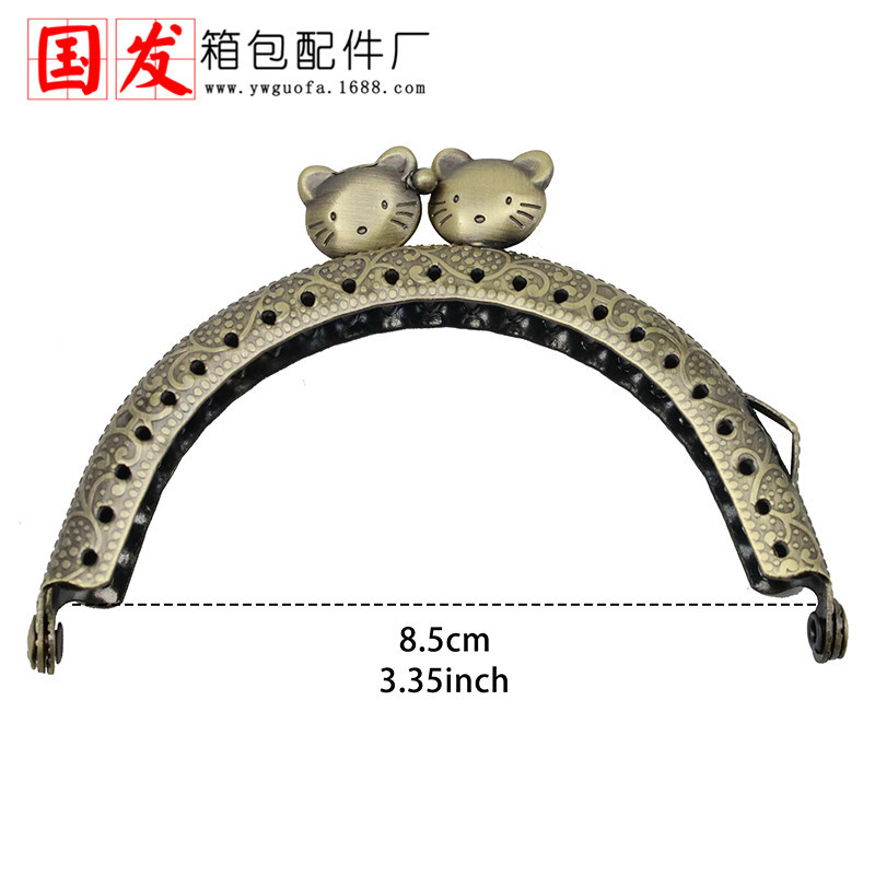 8.5CM cabeza de gato en relieve semicircular oro 10.5CM 12.5CM cabeza de animal hecha a mano bolsa de oro DIY