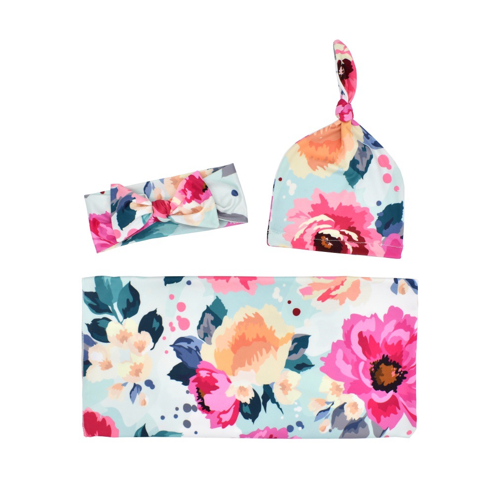Bolsa de bebé de impresión transfronteriza toalla bolsa recién nacida toalla tapa de neumático banda de pelo de tres piezas conjunto de impresión de envoltura elástica traje de toalla