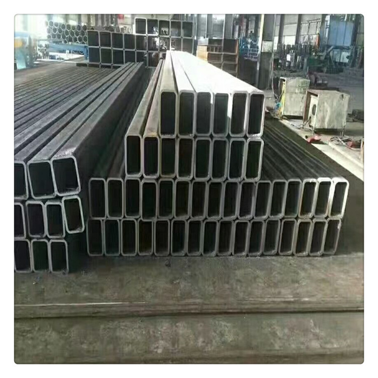 兰州格尔木现货镀锌方管镀锌方矩管友发代理批发可直发工地优惠