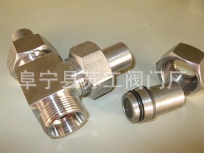 不锈钢管直通卡套接头，弯头，三通，终端接头