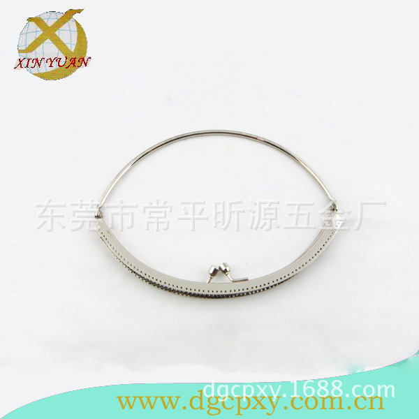 厂家供应手袋配件，口金， 提手包辅料，针孔铰