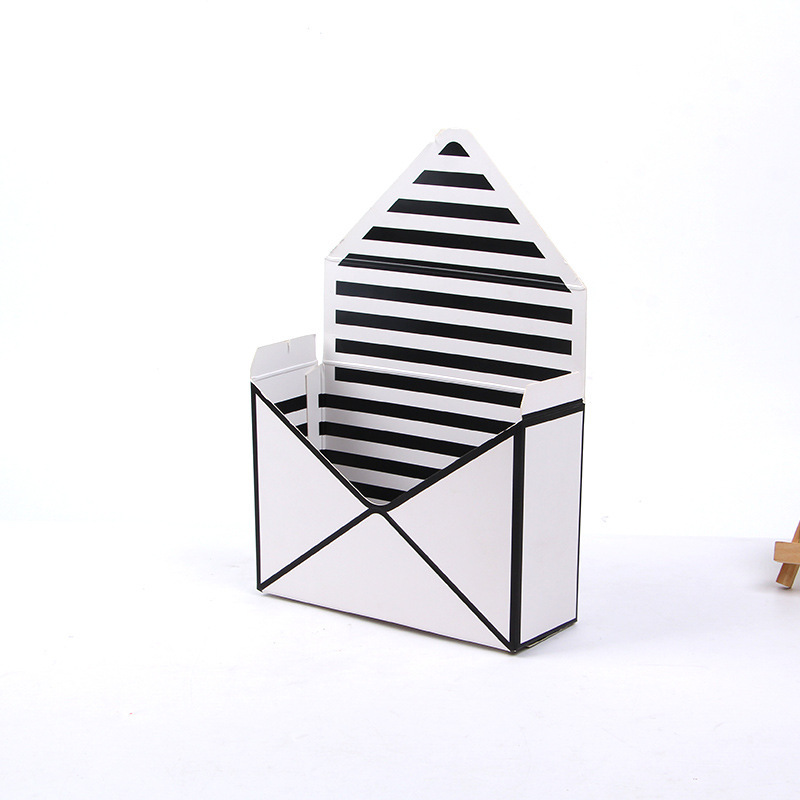 Estilo coreano de moda sobre caja de flores tienda de decoración cesta de flores plegable caja de regalo caja de flores mano sosteniendo caja de flores de cartón