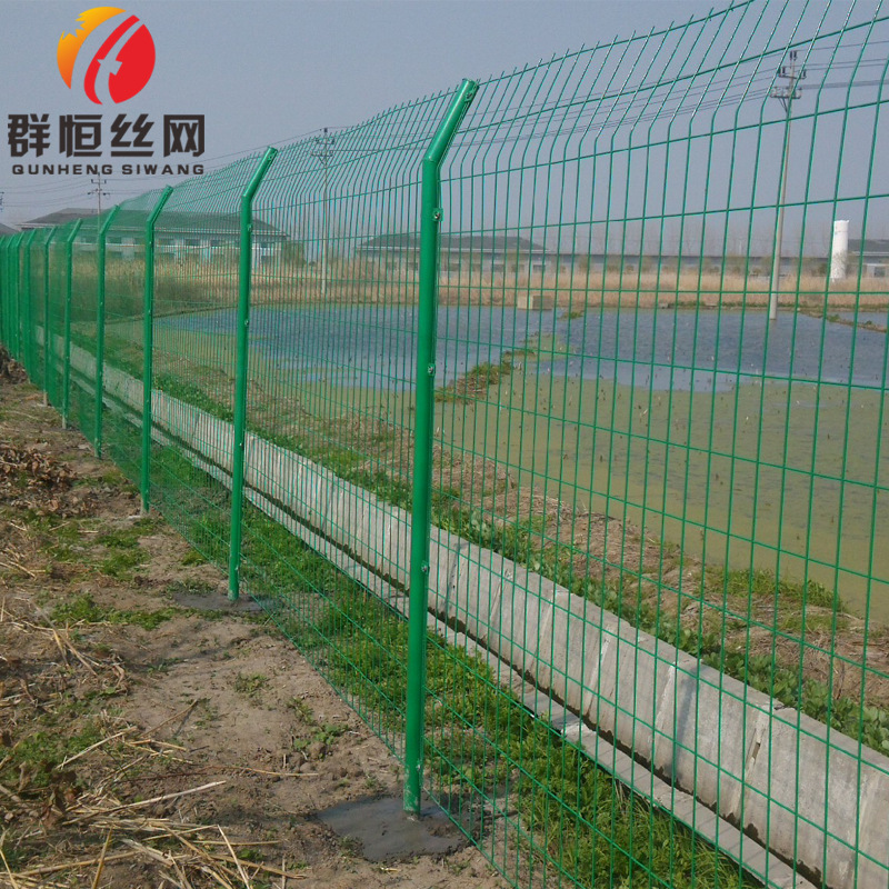 双边丝护栏网果园圈地围栏网养殖隔离网浸塑铁丝网公路现货速发
