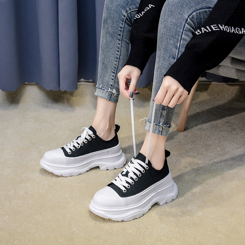 2026 New Style White Sneakers Platform Shoes Canvas Sports Couple Shoes Casual Shoes Size 32-43 Height-Increasing Shoes for Women