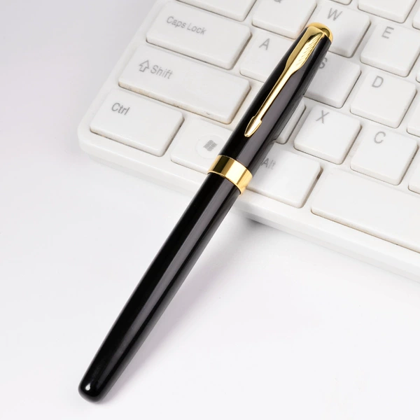 FP9388 fountain pen/black shiny gold parts