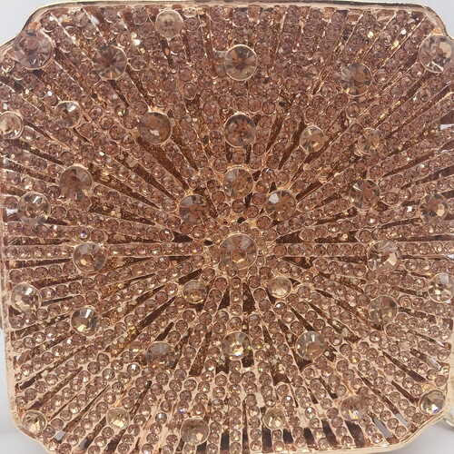 Cross-border diamond-encrusted dinner bag with empty metal hard box diamond bag foreign trade banquet dress hand-held women's bag small square box bag