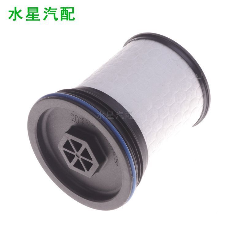 工厂批发柴油滤芯04726067AA 95174479 95492920 4818693机油格