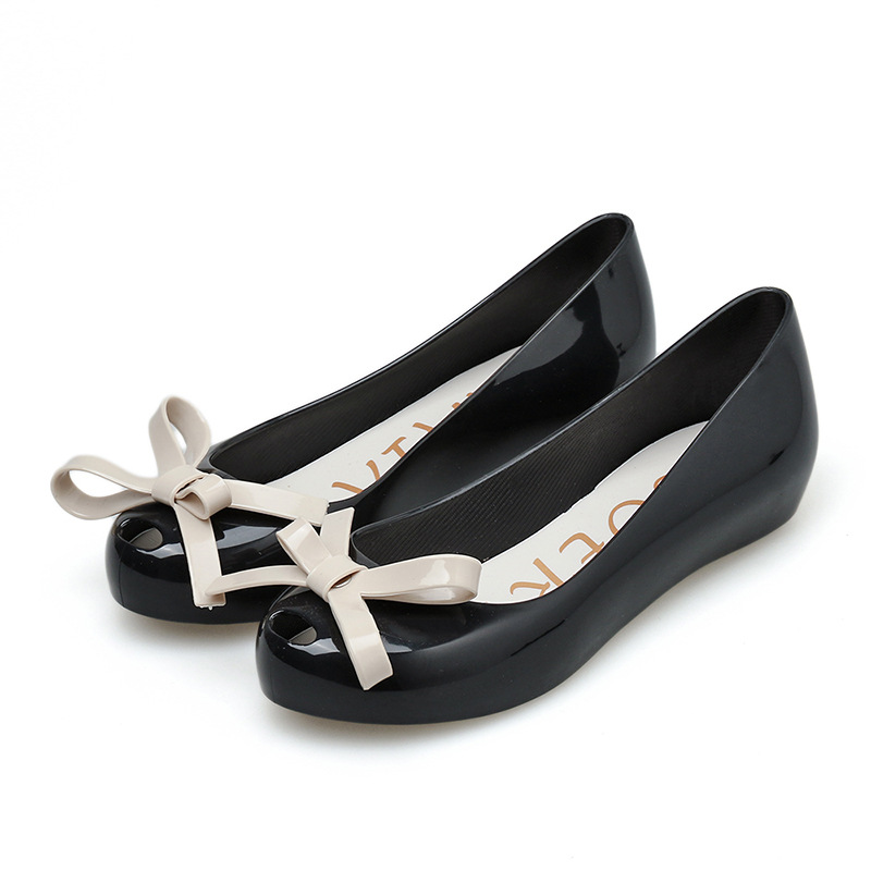 검정색 배경에 흰색 꽃 [반투명 버전으로 업그레이드]