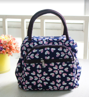 푸른 바닥 작은 사랑