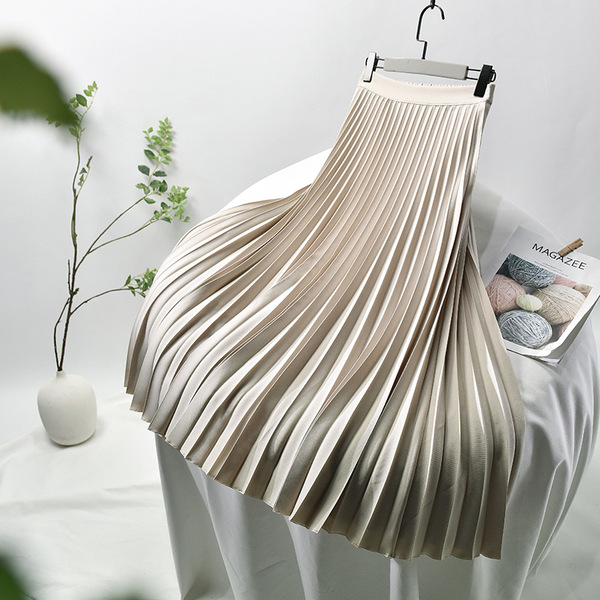 Demi-season elegant skirt