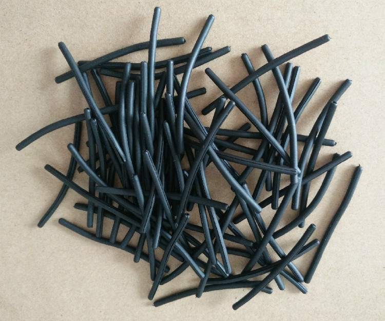 Piés abierto negro