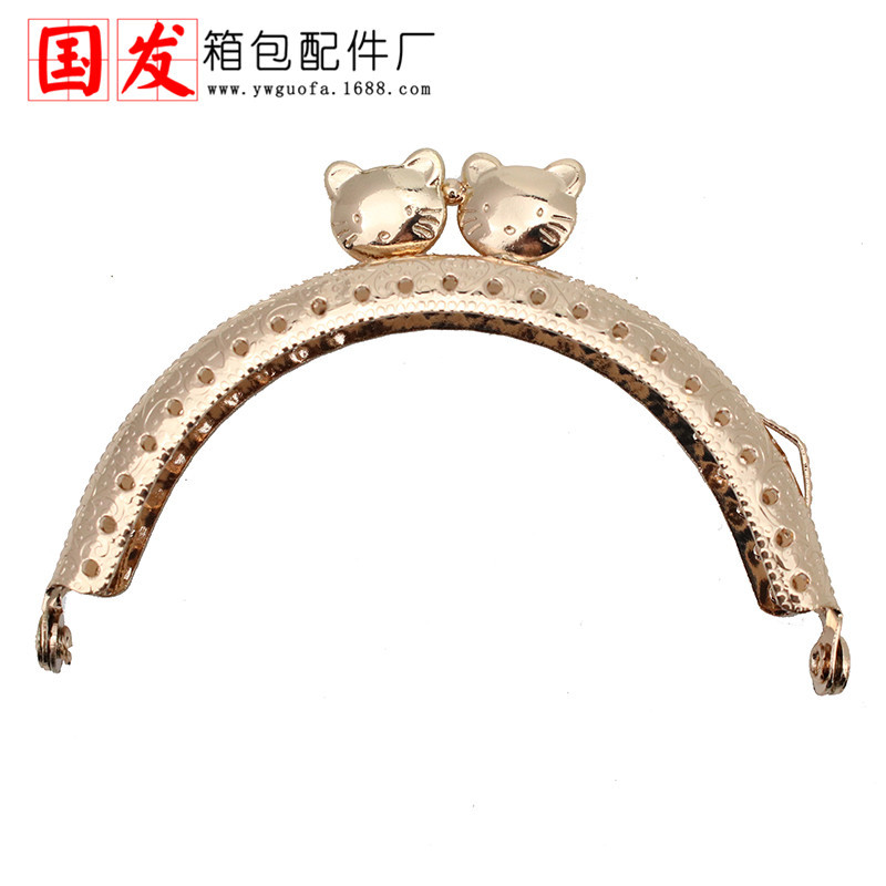 8.5CM cabeza de gato en relieve semicircular oro 10.5CM 12.5CM cabeza de animal hecha a mano bolsa de oro DIY